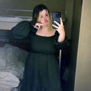 Meet your Posher, Haylee